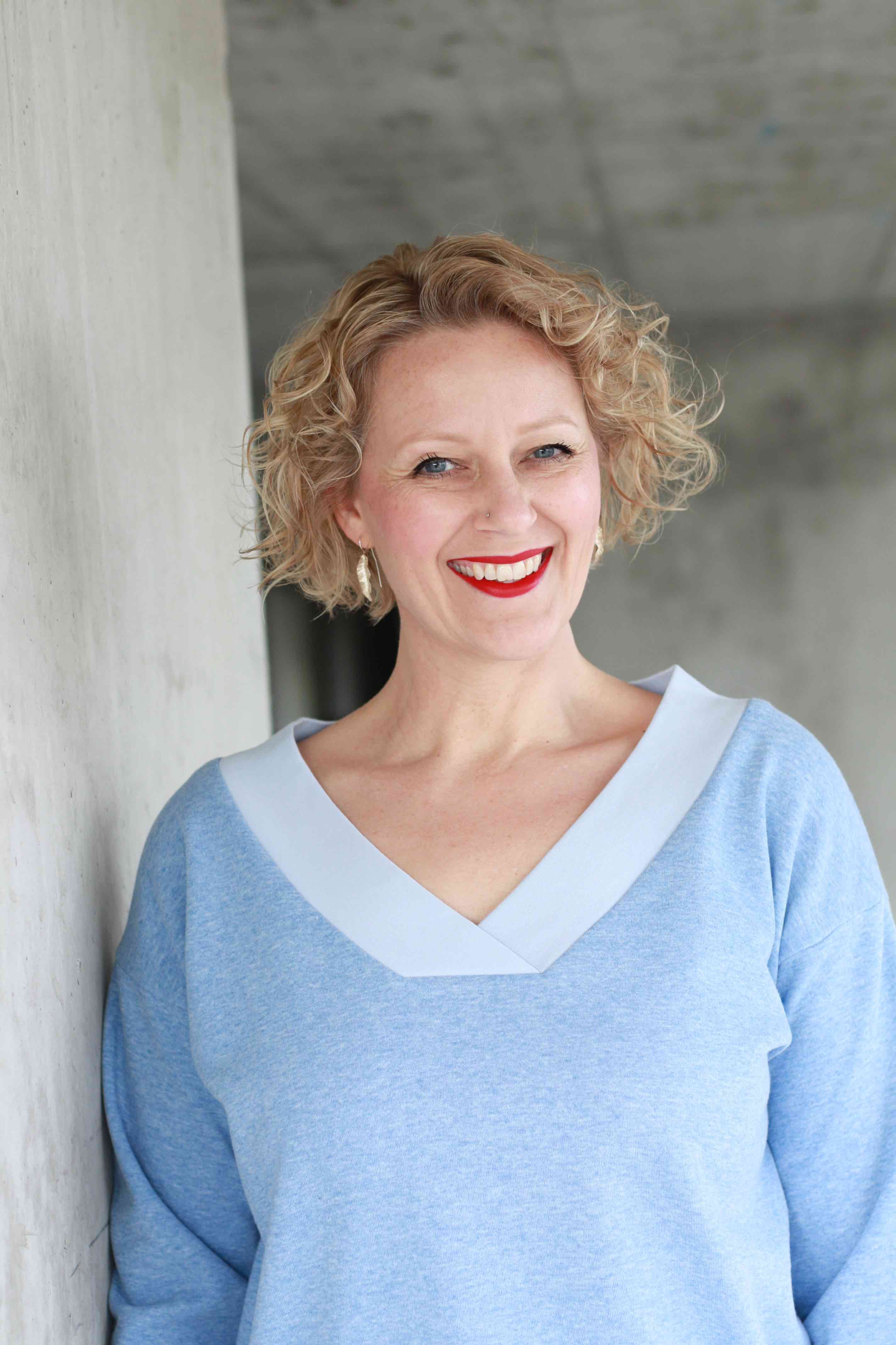 Polly - Pullover mit V-Ausschnitt (Papierschnittmuster)