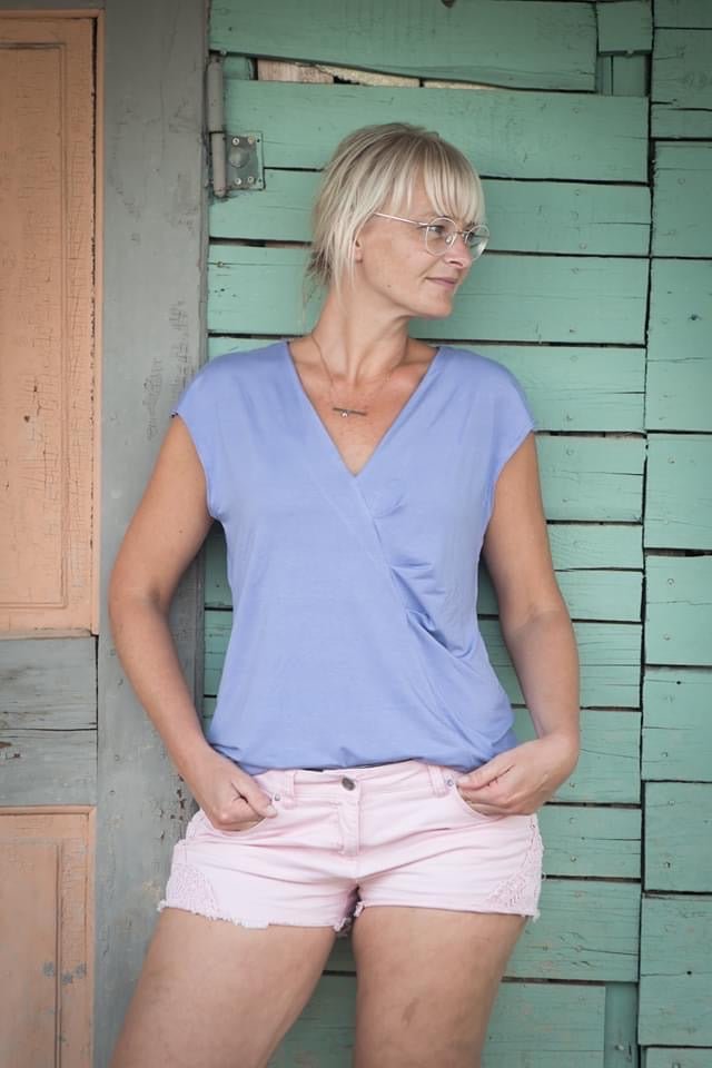 Alea - Shirt mit gerafftem Vorderteil (Papierschnittmuster) - FinasIdeen