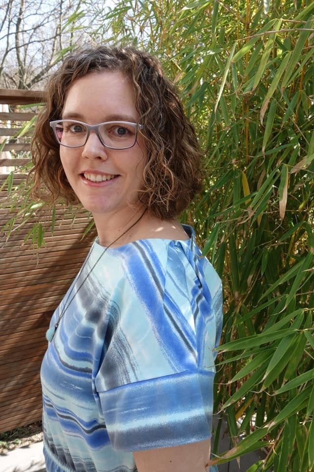 Clara- Shirt oder Kleid mit raffinierter Schulterpartie - FinasIdeen