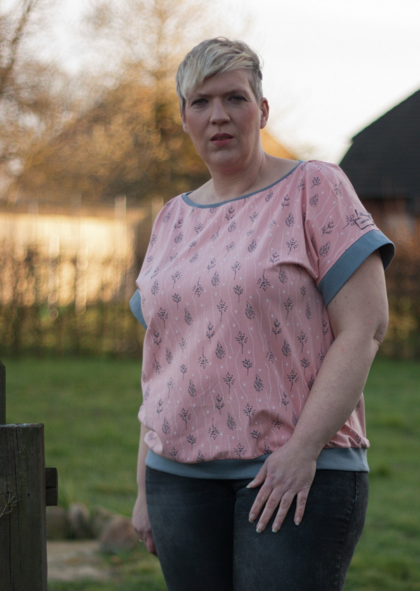 Clara- Shirt oder Kleid mit raffinierter Schulterpartie - FinasIdeen