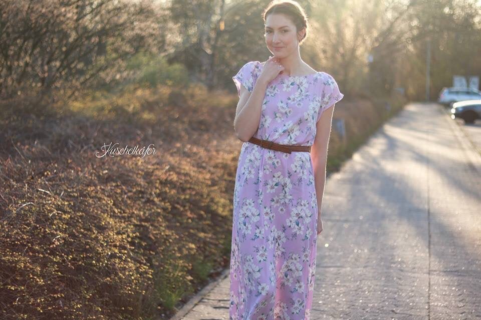 Clara- Shirt oder Kleid mit raffinierter Schulterpartie - FinasIdeen