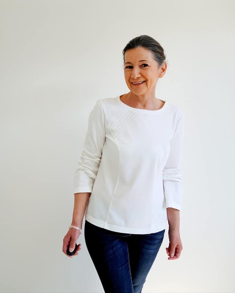 Lea - Shirt mit Biesen - FinasIdeen