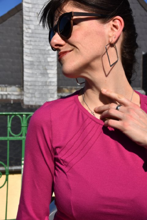 Lea - Shirt mit Biesen - FinasIdeen