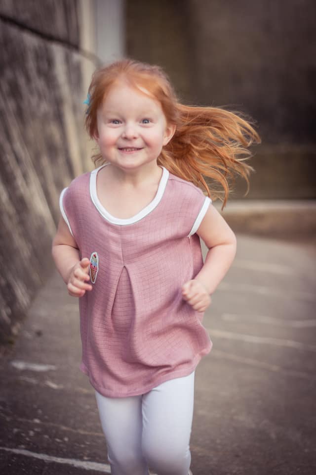 SunnyMe Kids - Mädchen Shirt mit Kellerfalte - FinasIdeen