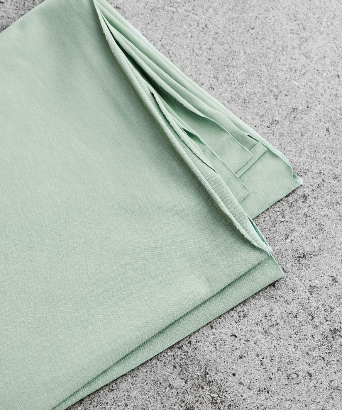 Biojersey in sage green - FinasIdeen