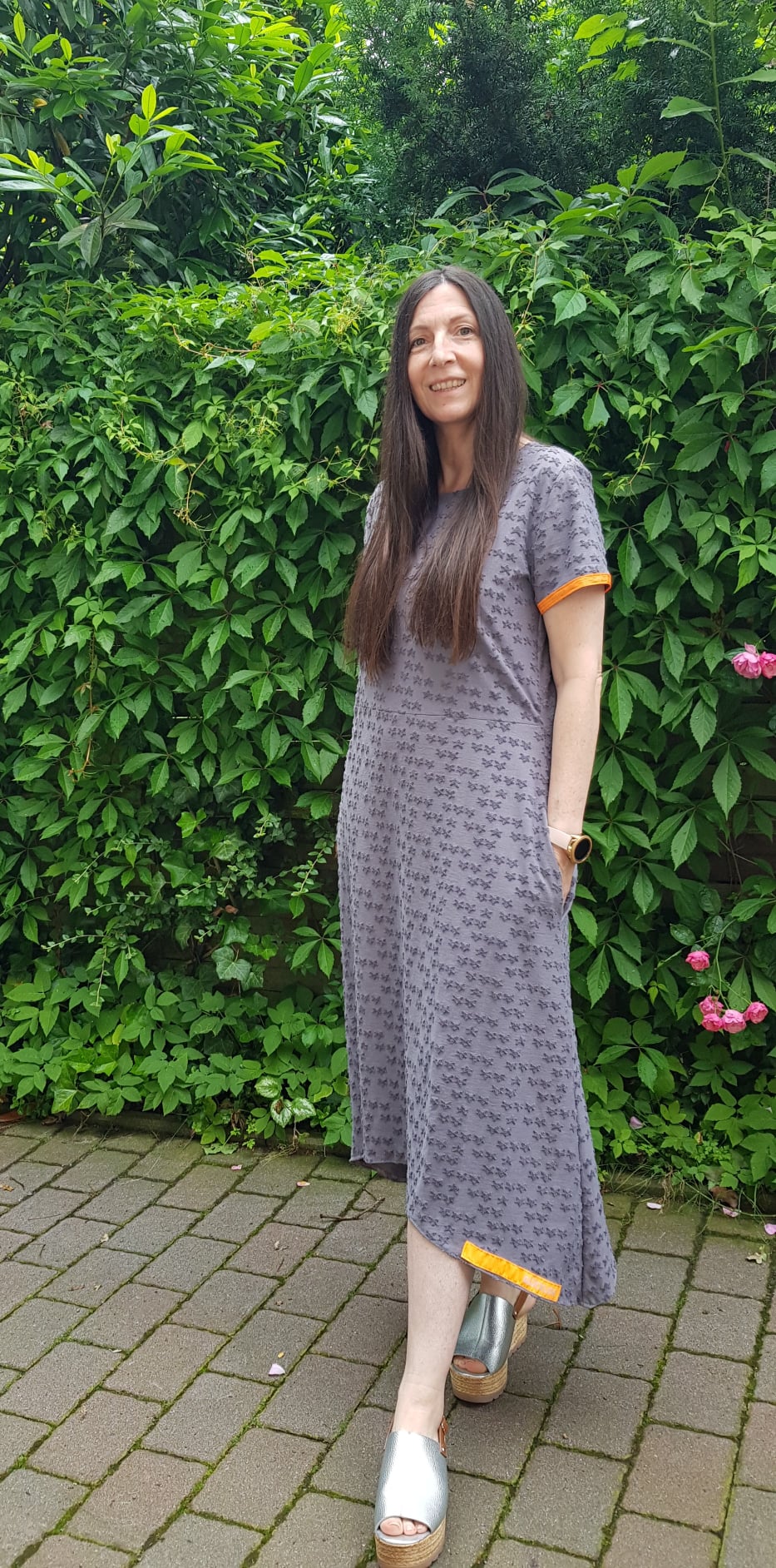 Louisa - Kleid mit Teilung - FinasIdeen